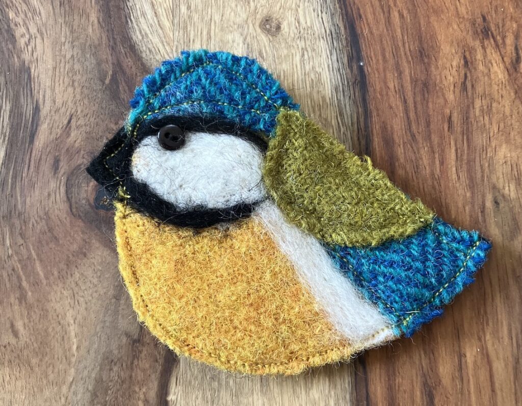 tweed-bluetit-brooch